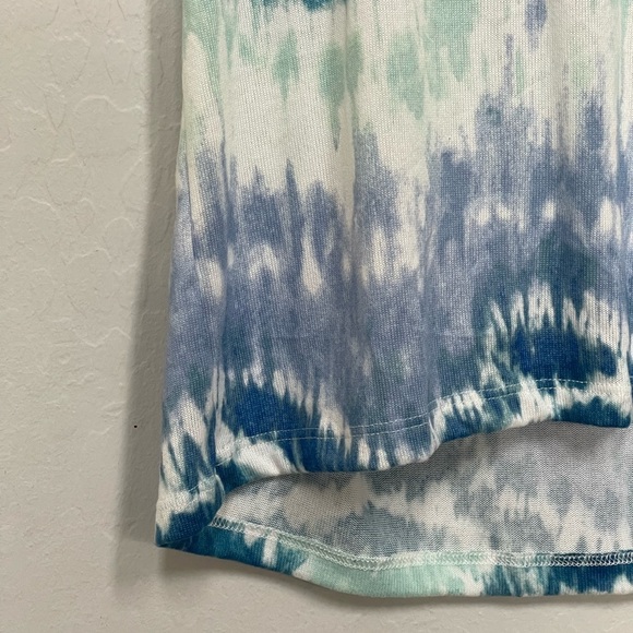 New kikit tank top size medium - Picture 2 of 5